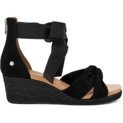 Ugg Yarrow Sandals